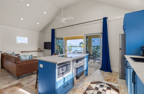 Green Turtle Cay House | Lo key cottages-lo key villa