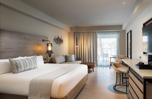 Bavaro Resort | Lopesan Serenity Bay Resort, Spa & Casino – Adults Only All-Inclusive