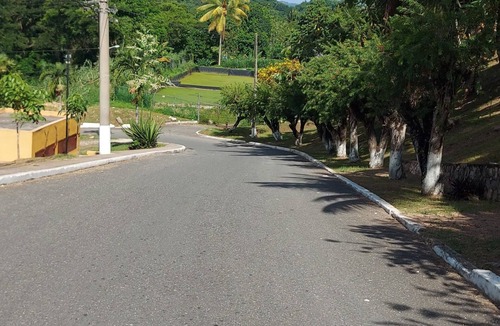 Saint Andrew Apartment | Lovely 1-bedroom apartment in beautiful Golden Meadows perfect for relaxing