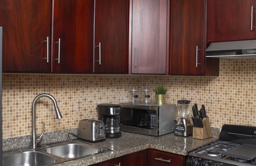 La Vega Province Apartment | Lovely 3bedroom condo with secure free parking, NETFLIX AND WIFI