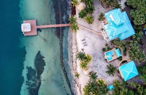 Placencia Villa | Lucky Duck Villa - Private Beach Escape
