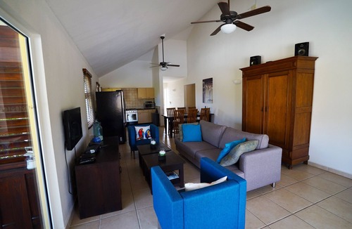 Sabana Liber Villa | Luxe Vakantievilla met Ruime Tuin en Privezwembad