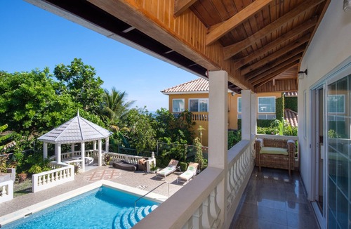 Tower Isle Villa | Luxurious 7-bedroom villa with spectacular sea view and private pool