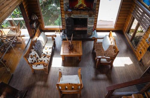 Jarabacoa House | Luxurious Cabin Retreat in Las JARABACOA with Private Pool, EL RELOJ SE DETUVO