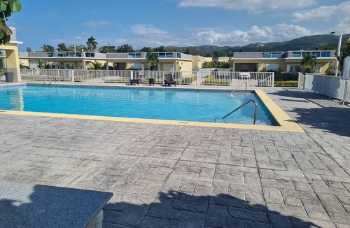 St. Ann's Bay Villa | Luxury Beach Front 3 Bed/2 Bath at Marina Villas