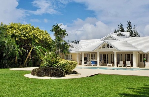 Lowlands Villa | Luxury Oceanfront 5 bedroom villa with over water Gazebo