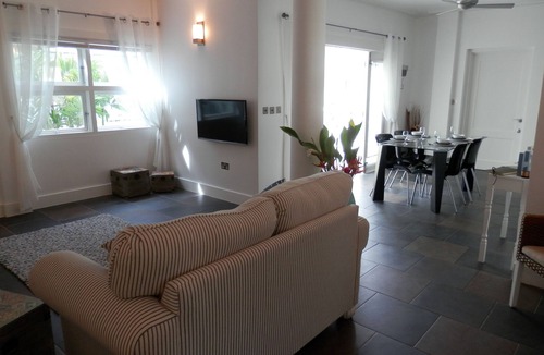 Marigot Bay Apartment | Luxury One Bed Apartment in Marina Bay Marina, with free Zoetry Hotel access!