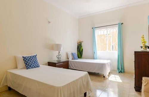 Ocho Rios Apartment | Luxury Sea-View Townhouse Pool Ocho Rios
