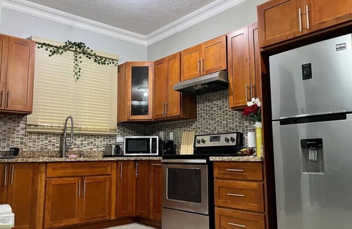 New Kingston Apartment | Modern 2Bedroom condo across AC Hotel, Kingston