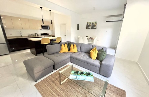 Saint Andrew Apartment | Modern 2BR Condo | Pool | Prime Kingston 6