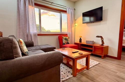 Placencia House | Modern Belize Retreat - Beach Club & Walk to Beach!