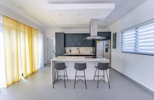 Playa Chiquita Villa | Modern Luxury Villa with Private Pool Ocean Village