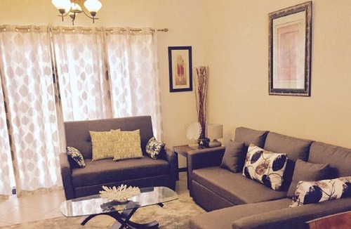 Gold Coast House | Modern townhouse @ exclusive gated community. 3 POOLS, CLUB HOUSE & AMENITIES