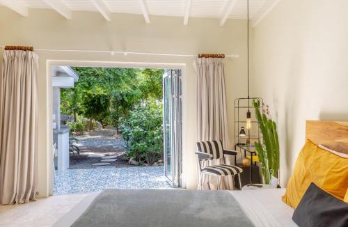 Paradera Cabin | Naïma Luxury Home, Cottage & Apartment Rentals