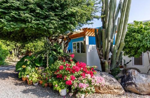 Paradera Cabin | Naïma Luxury Home, Cottage & Apartment Rentals