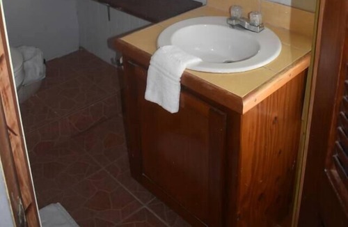 Seine Bight Village Apartment | Nautical Inn 10-Cozy Villa-Second Floor-Beachfront