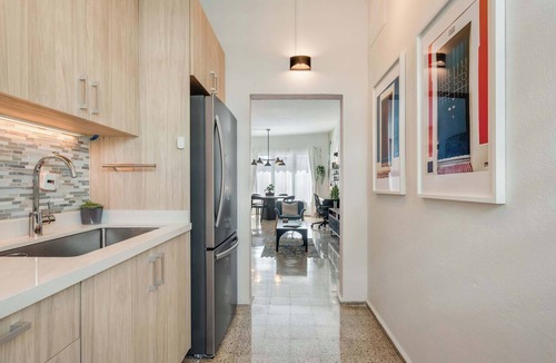 Condado Apartment | Near Condado Beach | Pool | Modern 2-Bedrooms