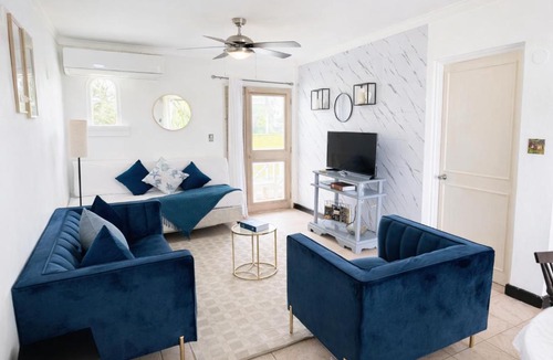 Negril Apartment | Negril Beach Condo - Beach-Pool-TennisCourt-Parking on site