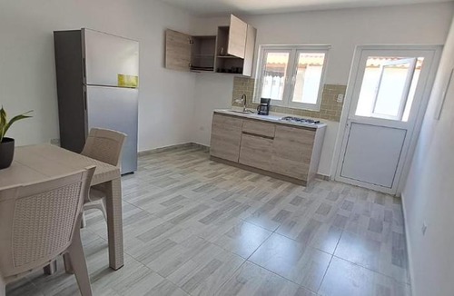 Pos Chiquito Apartment | New and Comfy 1km from Mangel Halto