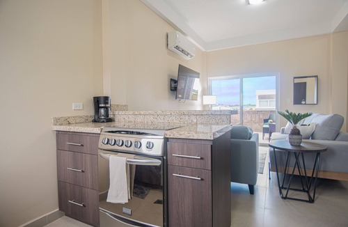 Washington Apartment | New! Casa bubali close to Eagle Beach! King bed, wifi, bbq