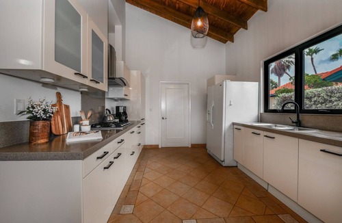 Noord Villa | NEW Gorgeous Listing With Hot Tub& Golf Course View! in Tierra del Sol!