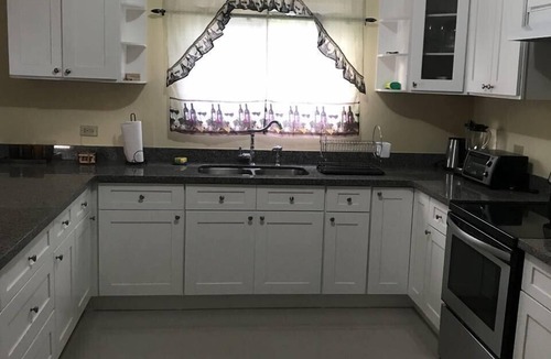 Barbican Apartment | New Kingston Guest Apartment at Sandhurst
