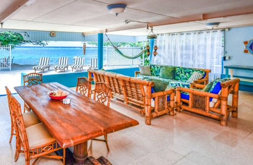 Savaneta House | NEW Listing - Beachfront Suite & Spacious Patio