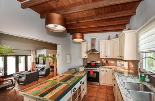 Opal House | NEW LISTING! Luxury 5 BD/5 BATH Home with pool, close to Aruba's Best Beaches