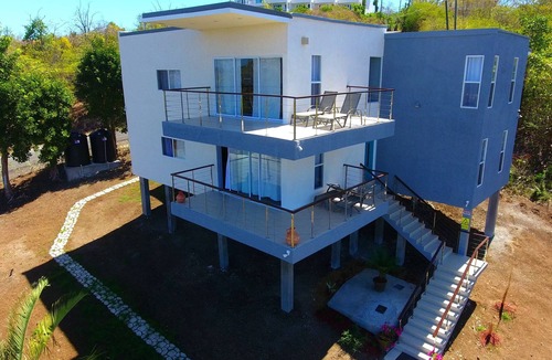 Gate Park Villa | New, Modern cap Estate Villa #3