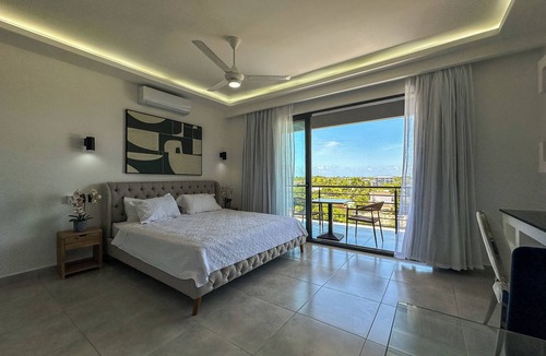 Villas Ana Maria Apartment | NEW Penthouse 1-bed Studio apartment with AC, Strong-WiFi in vibrant Sosúa