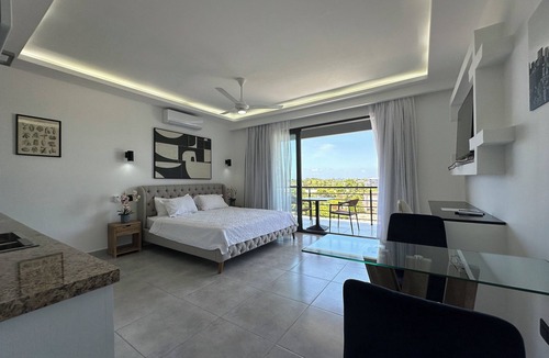 Villas Ana Maria Apartment | NEW Penthouse 1-bed Studio apartment with AC, Strong-WiFi in vibrant Sosúa
