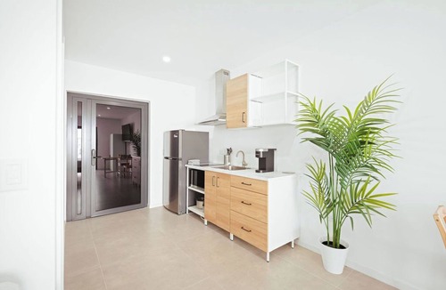 Bubali Apartment | NEW Studio w/Private Pool Patio Close to Beach