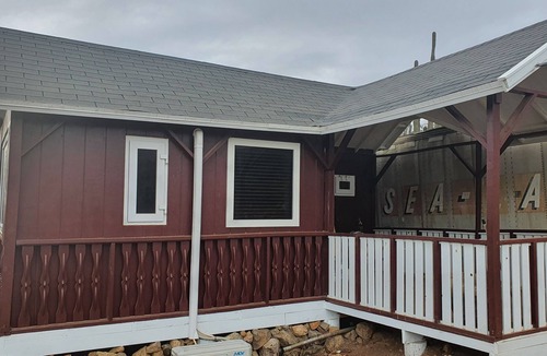 Paradera Cabin | NEW: Wine Cabin