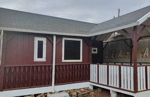 Shiribana Cabin | NEW: Wine Cabin