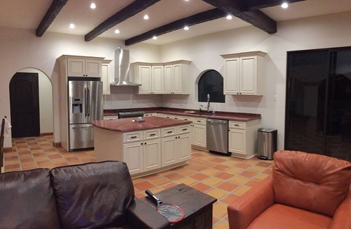 Opal House | Newer House With 4 Master Bedrooms And 5 Bath