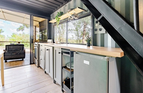 Constanza Cabin | Nido Alto in Constanta, Container house in the highlands