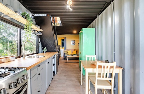 Constanza Cabin | Nido Alto in Constanta, Container house in the highlands