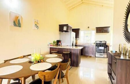 Falmouth Bed & Breakfast | Ocean View 3BR Villa | Breakfast | Pool | Sleeps 10