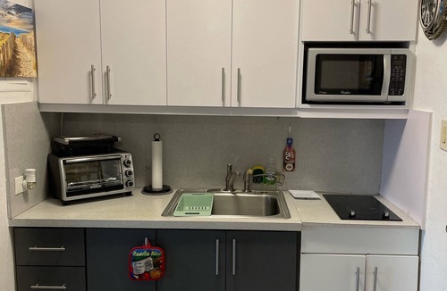 Isla Verde Apartment | Ocean View with Balcony & Solar Generator Isla Verde LOCATION-LOCATION-LOCATION