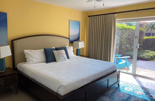 Oranjestad-West Condo | “Oceania” Great for Families! Steps from the Beach, Pool and Grocery store…