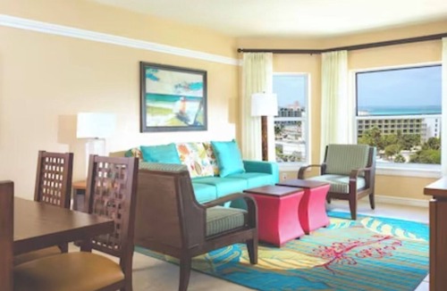 Palm Beach Resort | Oceanside - 2 Bedroom - Marriott's Aruba Surf Club - Full Resort Access