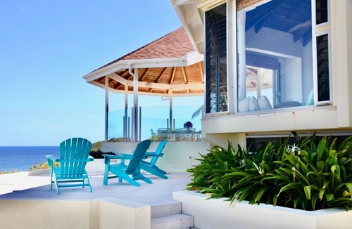 Half Moon Bay Villa | Oceanview Luxury Villa | Infinity Edged Pool