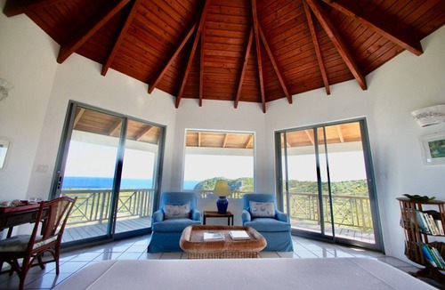 Half Moon Bay Villa | Oceanview Luxury Villa | Infinity Edged Pool