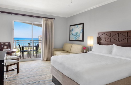 Opal Resort | Oceanview-Marriott Aruba Surf Club-2 bedroom villann