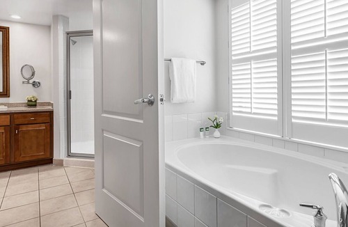Opal Resort | Oceanview-Marriott Aruba Surf Club-2 bedroom villann