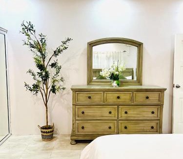 Runaway Bay House | Olive Breeze II
