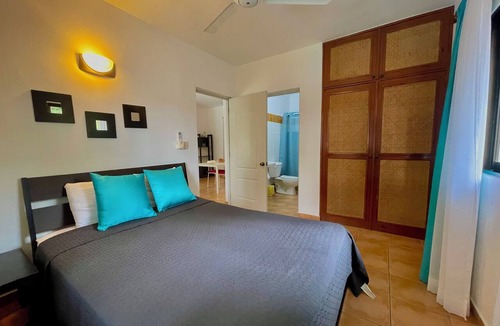 Playa Chiquita Hotel | One Bedroom Suite & Breakfast at Coral Blanco Sosua
