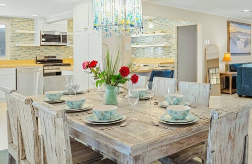 Palm Beach Villa | Palm Beach 8BR Villa | Beach Vibe by Bocobay