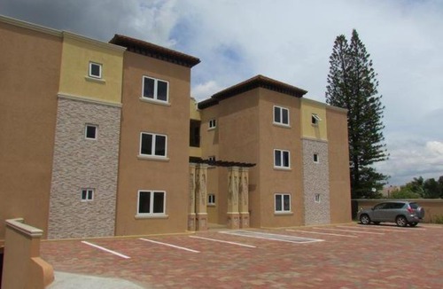 Portmore Apartment | Paradise villa