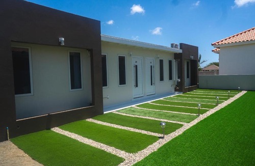 Oranjestad Apartment | Pavia's Centerpoint Oasis